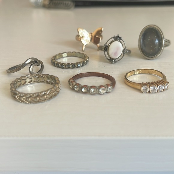 Rings, Rings, Rings! - Picture 7 of 10